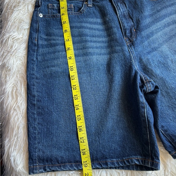BANANA REPUBLIC Women’s Denim Shorts - Picture 14 of 16